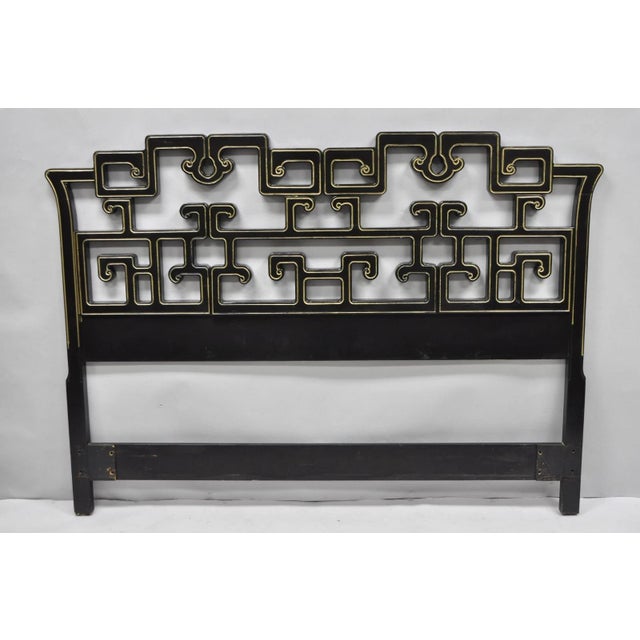 Vintage Chinoiserie Black Gold Ebonized Chinese Fretwork Queen Sz Bed Headboard For Sale - Image 14 of 14