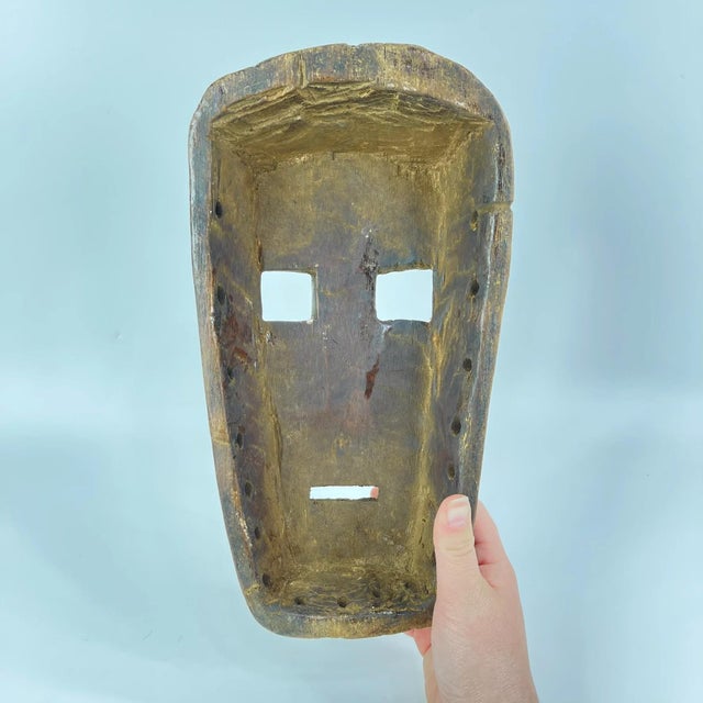 Early 20th Century Early 20th Century Boa Mask For Sale - Image 5 of 6