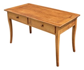 Example of Executive Desks