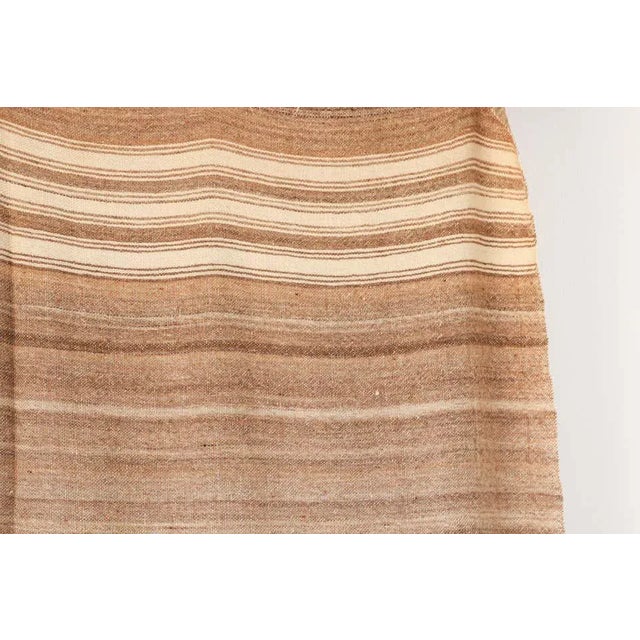 1960s Moroccan Vintage Flat-Weave Brown Tribal Organic Textile For Sale - Image 4 of 12