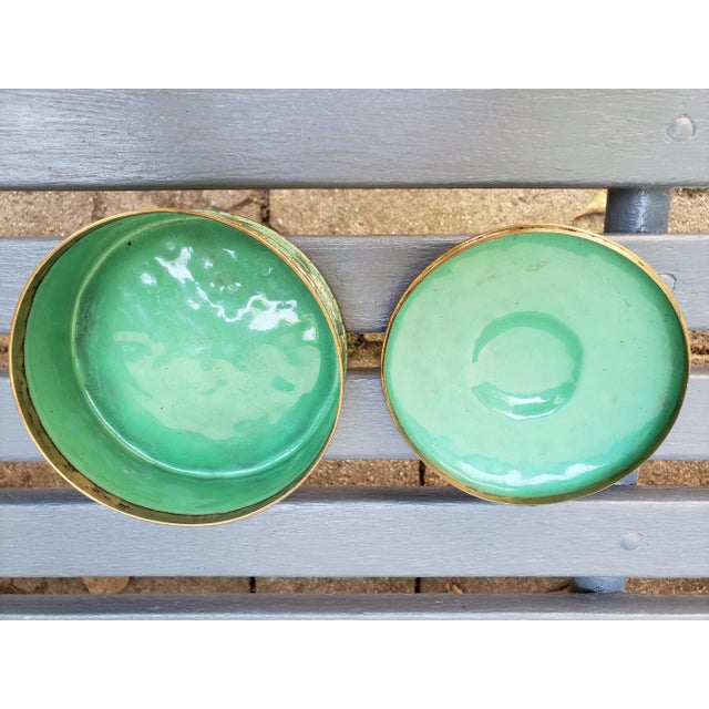 Early 20th Century Early 20th Century Antique Chinese Cloisonne Jade Green Box W/Lid "China" Foo Dog Finial For Sale - Image 5 of 8