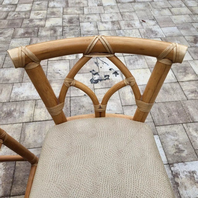 McGuire Bamboo Bar Stools With Leather Seats, 1970s Bohemian Style For Sale In Miami - Image 6 of 12