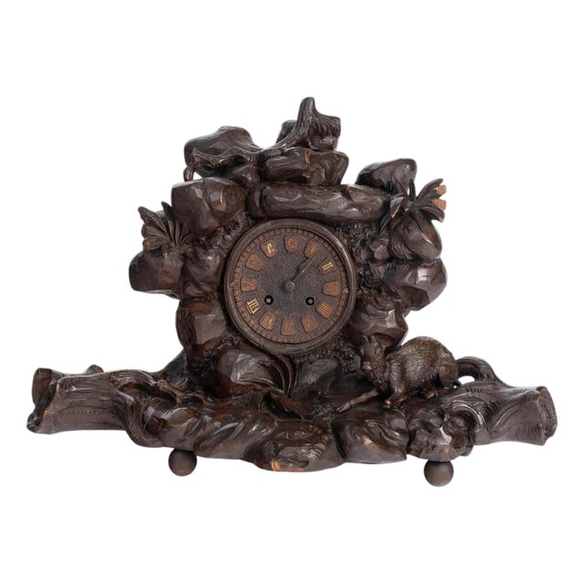 Carved Wooden Mantelclock, 19th Century For Sale