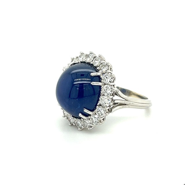 GIA Certified 25 Carat Cabochon Blue Sapphire & Diamond Halo Ring in Platinum, Size 6.74 For Sale - Image 4 of 8