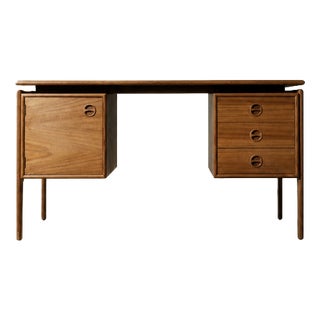 Mid-Century Danish Modern Teak Desk by Arne Vodder for GV Møbler, 1960s For Sale