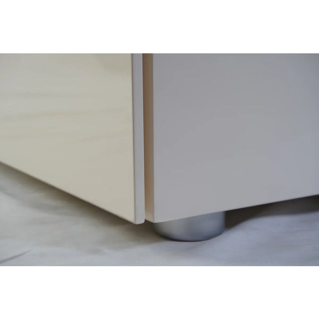 Pair Of Poliform Dream Bedside Tables Cddr2 by Emmanuel Gallina, Attributed For Sale In New York - Image 6 of 6