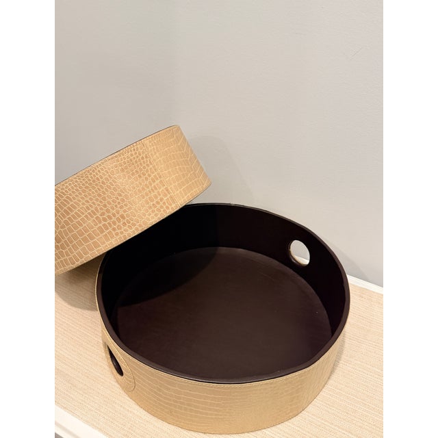 Set of 2 Faux Crocodile Embossed Leather Nesting Round Serving Trays For Sale In Chicago - Image 6 of 6