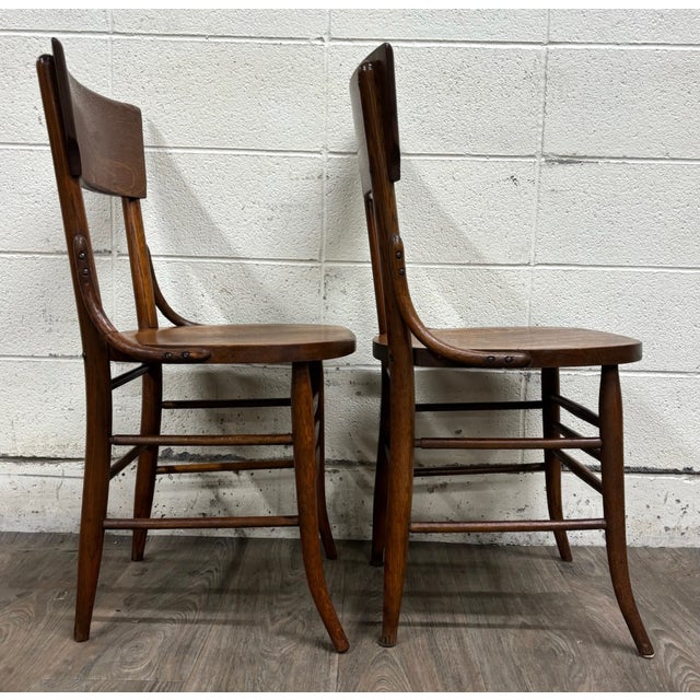 Traditional Antique Solid Oak Bentwood Curved Back Dining Chairs - Pair For Sale - Image 3 of 7