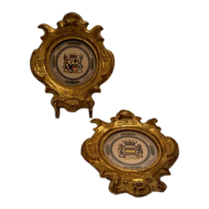Lion Motif Crests in Gilded Frames -a Pair