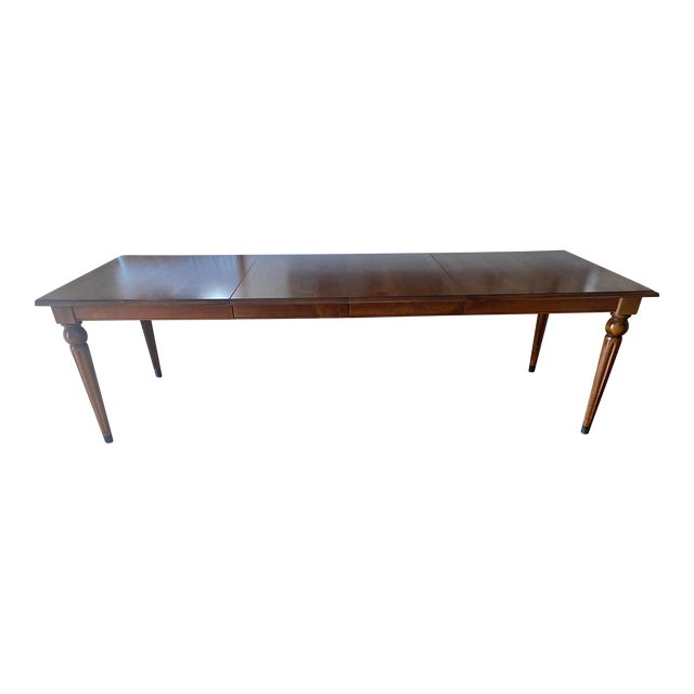 Late 20th Century Ethan Allen Country Crossings Country Farmhouse Style Dining Table Excellent Mint Condition For Sale