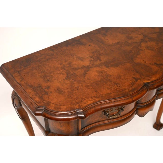 Brown Antique Burr Walnut Console Table by Beresford and Hicks, 1920 For Sale - Image 8 of 11