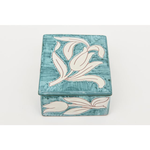 Raymor Vintage Italian Raymor Ceramic Flower Box in Turquoise and White, 1960's For Sale - Image 4 of 10