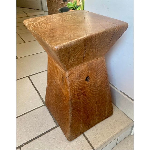 Brutalist Wabi-Sabi Sculptural Hand-Carved Oak Tree Trunk Stools or Side Tables, 1980s, Set of 2 For Sale - Image 4 of 6