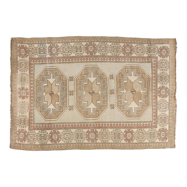 Natural Oushak Mid 20th Century Rug For Sale