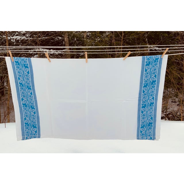 Exquisite French Damask Linen Tablecloth - Classical Rose & Vine Pattern, C. 1920s For Sale - Image 6 of 12