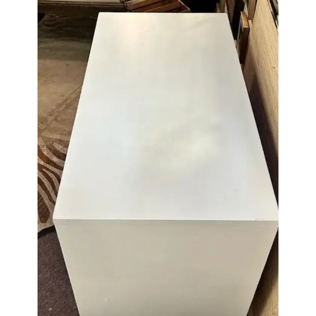 Mid Century American of Martinsville White Painted Dresser For Sale In New York - Image 6 of 8