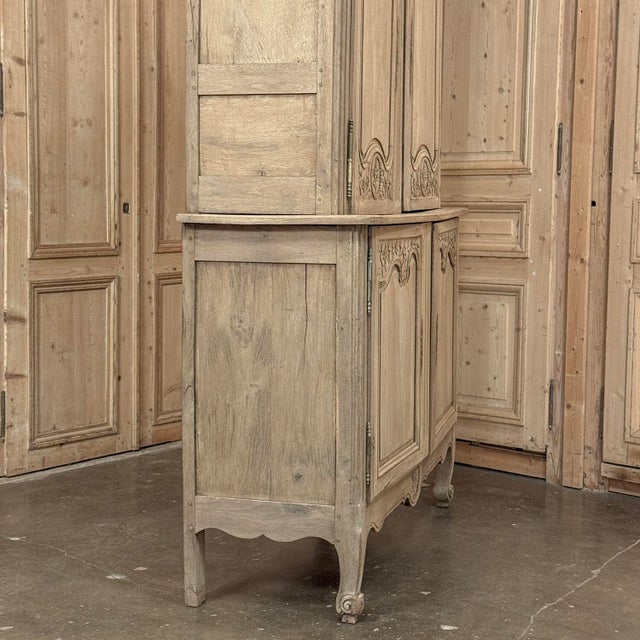 19th Century Country French Normandy Louis Philippe Period Buffet a Deux Corps in Stripped Oak For Sale - Image 12 of 18