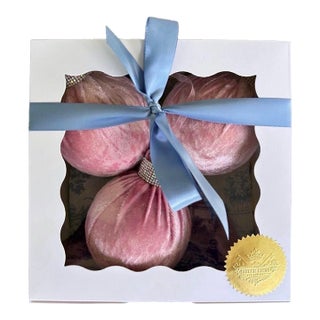 Soft Pink Velvet Bauble Ornaments With Silver Accents - Gift Boxed Set of 3 For Sale
