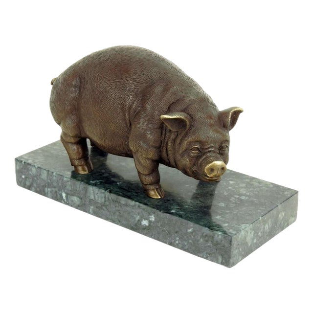 Early 20th Century Bronze Pig Sculpture on Marble Base For Sale
