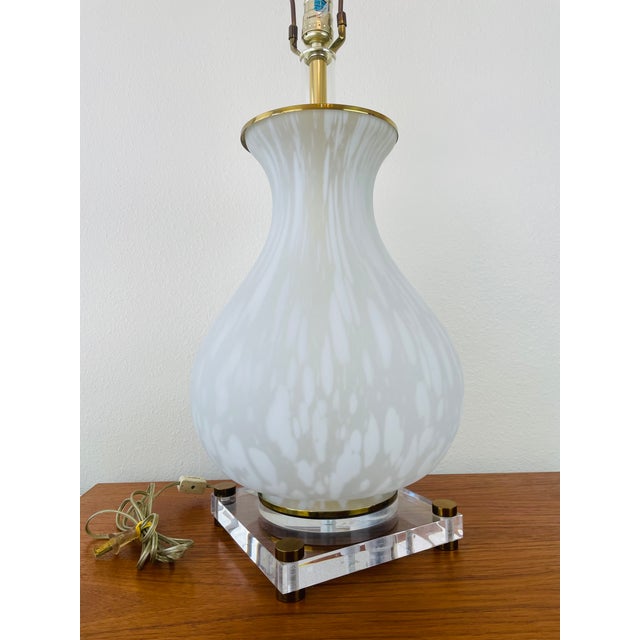 Vintage Murano Glass Frosted White Tortoise Effect Table Lamp by Bauer For Sale - Image 12 of 14