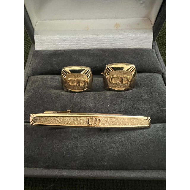 Rare Vintage Christian Dior Gold Plate Cufflinks Circa 1990 In Original Case For Sale In New York - Image 6 of 18