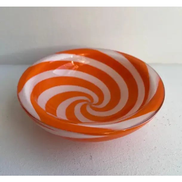 Mid-Century Modern Mid 20th Century Murano Glass Dish with Tangerine Optic Swirls For Sale - Image 3 of 9