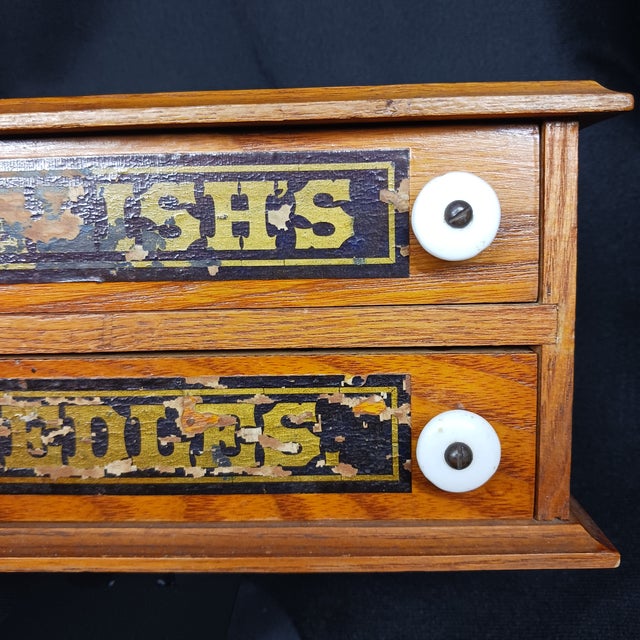 American English's Needles Antique Miniature Tabletop Oak & Pine Spool Cabinet For Sale - Image 3 of 17