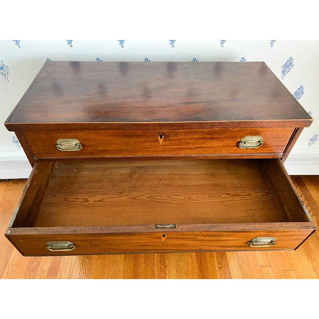 Antique Early 1800s Southern Neoclassical Mahogany Chest of Drawers For Sale - Image 17 of 17