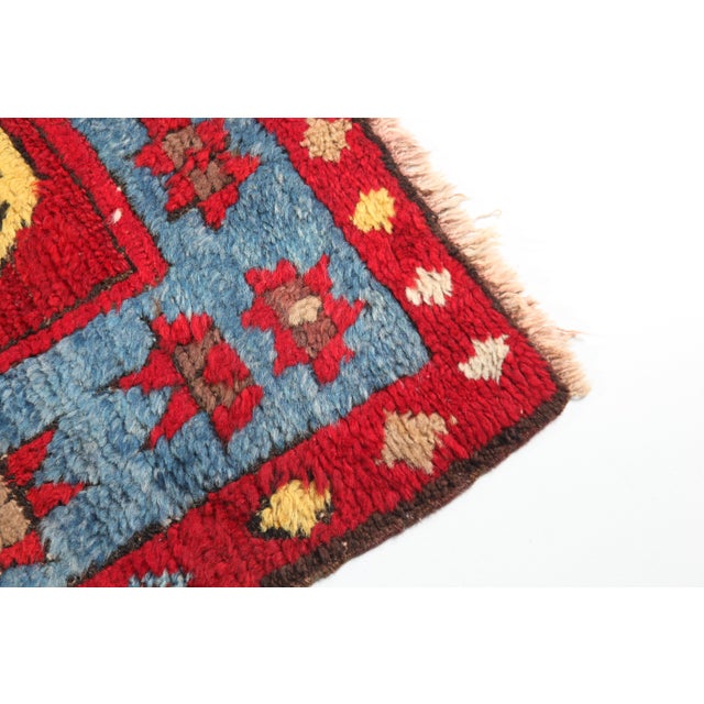Vintage to Antique Konya Tribal Rug – Pure Wool, Bold Anatolian Geometry -3' X 5' For Sale - Image 13 of 17