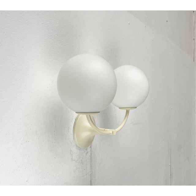 Ivory Mid-Century Modern Swiss Space Age Sconce by E.R. Nele for Temde, 1960s For Sale - Image 8 of 15