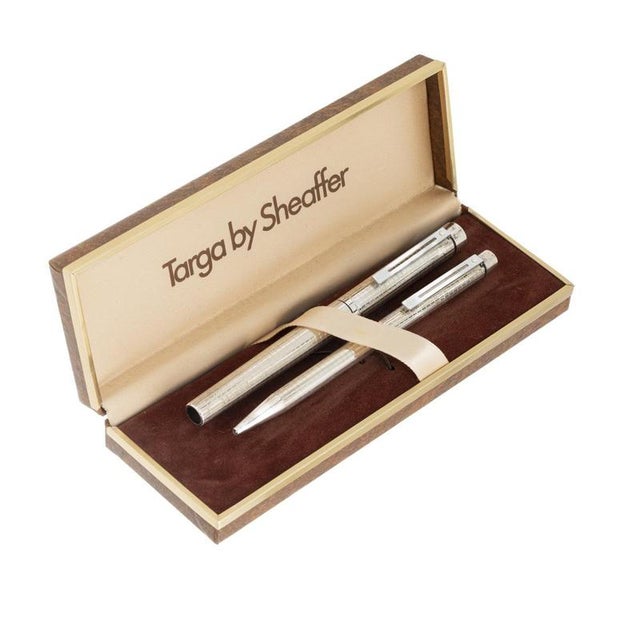Sheaffer Pen Set, Set of 2 For Sale - Image 6 of 6