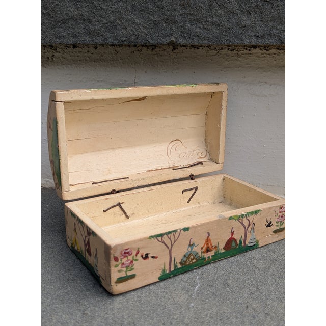 1950s Salvador Corona Signed Folk Art Painted Wood Dome Box Mexican-American Artist For Sale - Image 9 of 10