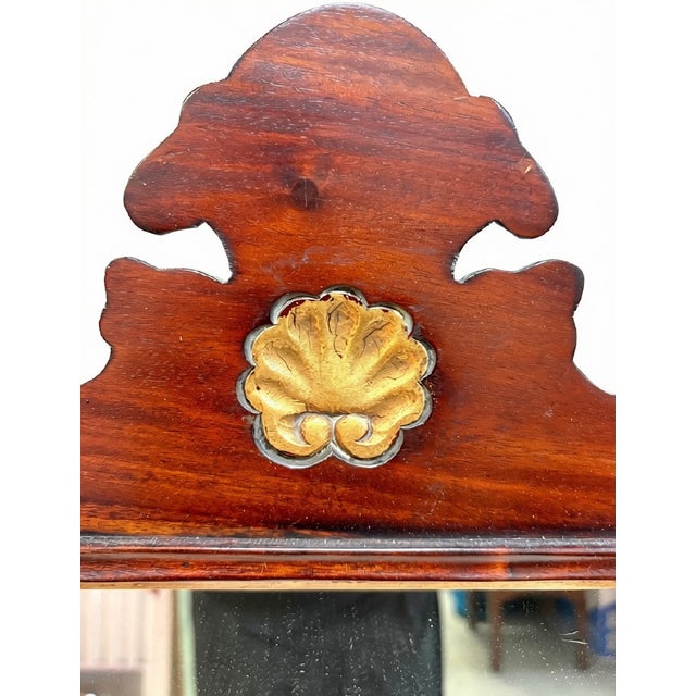 1950s Vintage Chippendale Style Mahogany Fretwork Wall Mirror With Gilt Shell, C. 1950 For Sale - Image 5 of 7