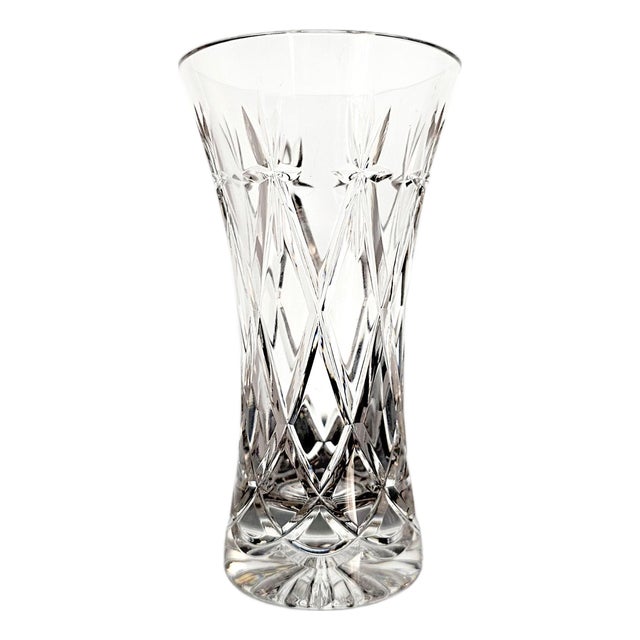 Late 20th Century Edinburgh Crystal Cut Vase, Scotland, 6 Inch For Sale