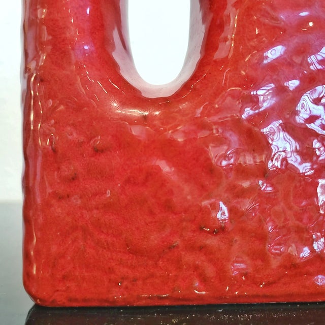 Red 10-Inch Marei Chimney Vase Nr. 2004 (1970s) For Sale - Image 8 of 10