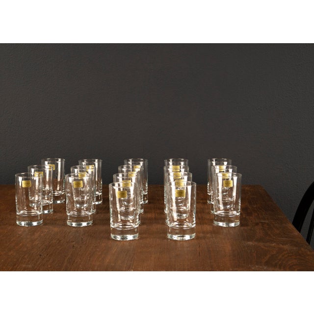 Mid-Century Modern Vintage Longdrink Glasses by Luminarc, 1970s, Set of 17 For Sale - Image 3 of 16