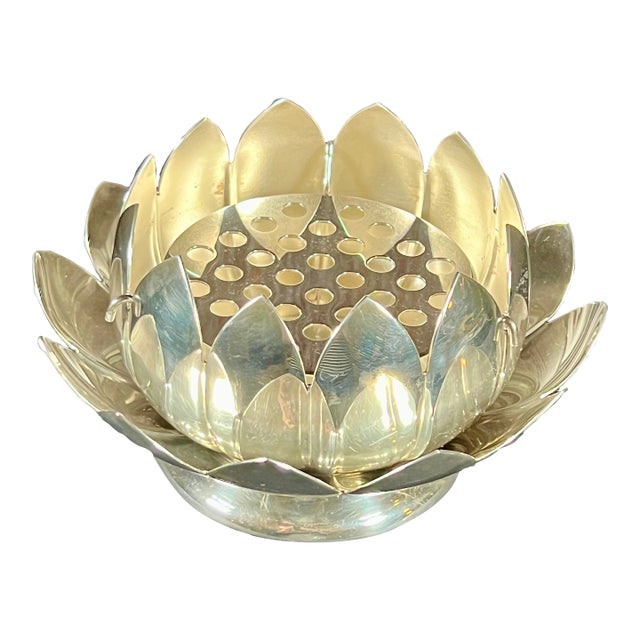 Vintage Silverplate Three Piece Lotus Flower Arrangement Bowl Vintage Reed and Barton For Sale