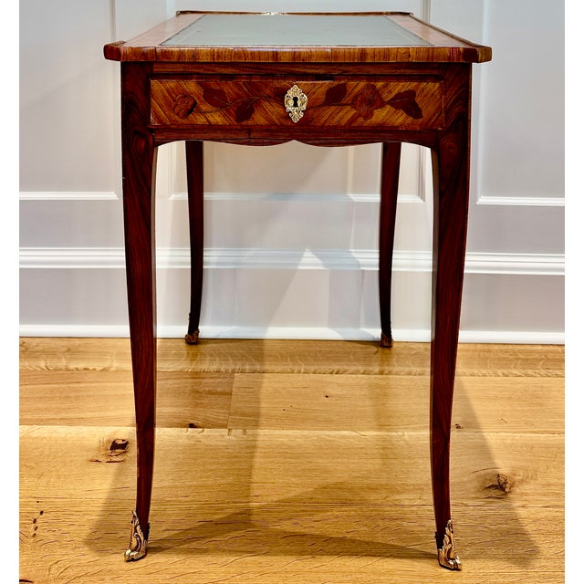 Antique French Louis XV Style Tulipwood Marquetry Writing Table or Side Table With Leather Top For Sale - Image 4 of 18