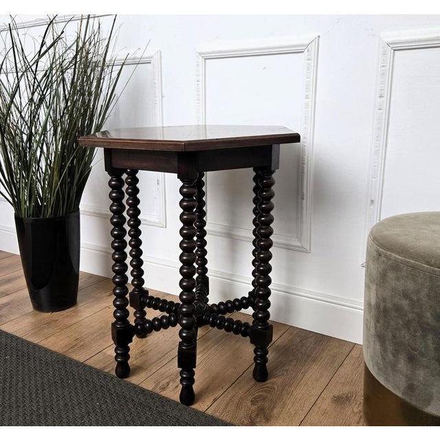 Antique Italian Hexagonal Walnut Side Table with Bobbin Turned Legs, 1890s For Sale - Image 9 of 11