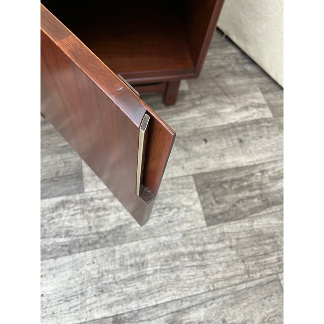 Wood A Pair of Refinished Mid Century Modern Nightstands by Cavalier Furniture. Circa 1960s. For Sale - Image 7 of 18