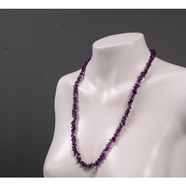 Gemstone neck chain in beautiful, rich color of good quality. Amethyst is a quartz characterized by its striking purple...