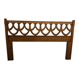1970s Mid-Century Modern Henredon Queen Carved Headboard For Sale