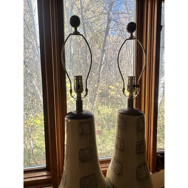 Pair of Heavy Vintage Ceramic & Wood Table Lamps by the Natural Light Co For Sale - Image 10 of 16