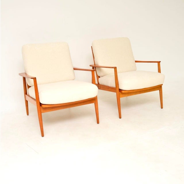 Mid-Century Modern Vintage Lounge Chairs attributed to Knoll Antimott, 1960, Set of 2 For Sale - Image 3 of 11