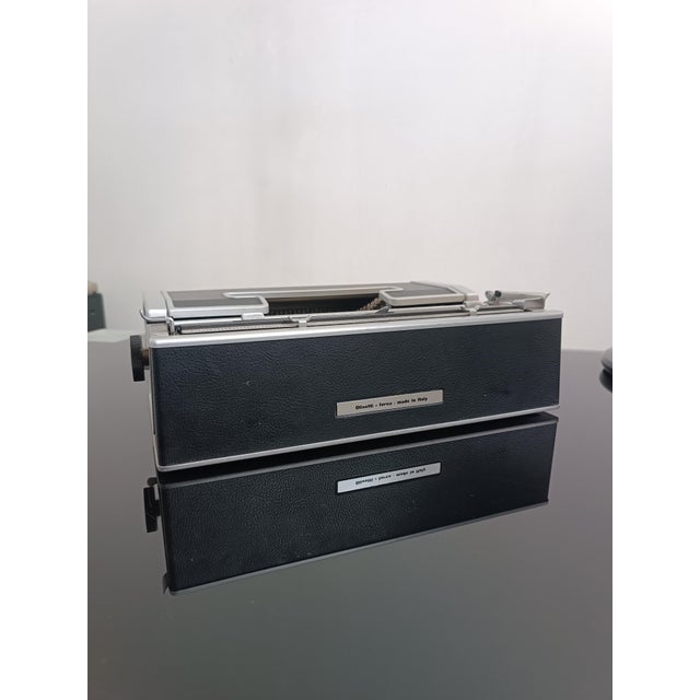 Lettera DL Typewriter by Ettore Sottsass for Olivetti, 1965 For Sale - Image 12 of 18
