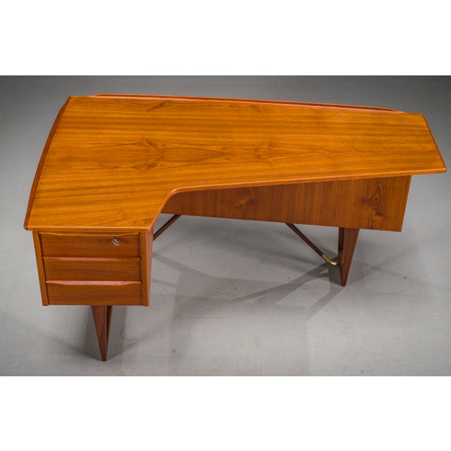 Mid-Century Boomerang Desk in Teak by Peter Løvig Nielsen, Denmark, 1960s For Sale - Image 14 of 18