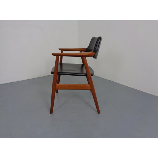 Wood Danish Teak Gm11 Armchair by Svend Aage Eriksen of Glostrup, Denmark, 1960s For Sale - Image 7 of 18