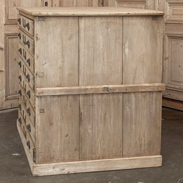Early 20th Century Antique French Stripped Pine Architect’s Map ~ Blueprint Cabinet For Sale - Image 5 of 17
