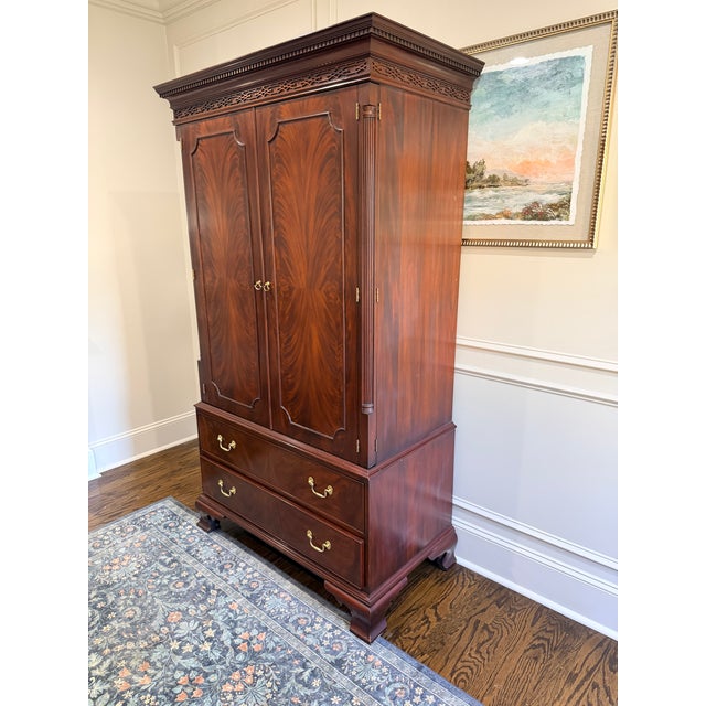 Chippendale 1990s Henkel Harris Flame Mahogany Chippendale Tv Armoire – Style 1246, Finish #29 For Sale - Image 3 of 12