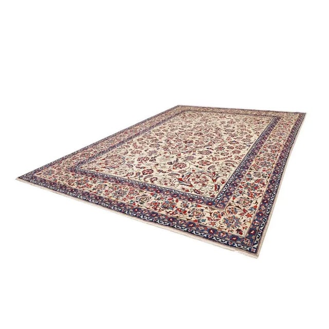 Kashan Rug in Hand-Knotted Wool For Sale - Image 11 of 11